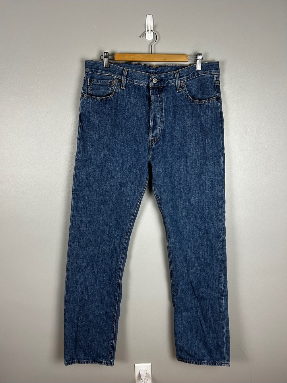 LEVI'S‎ 501 Jeans Blue Men's 36x34 Like New! Straight Leg Button Fly Cotton